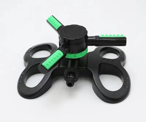 360度調節可能な自動回転式ガーデンスプリンクラー 3腕灌?? 給水スプリンクラー