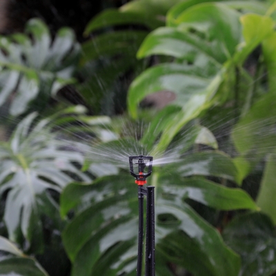 垂直位置 ローータリー水噴霧器 6mm 灌輸用農業噴霧器