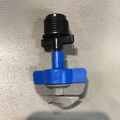 3.2-4.5M 噴射半径 準確な郡灌水を用いるフレームレス回転噴水器